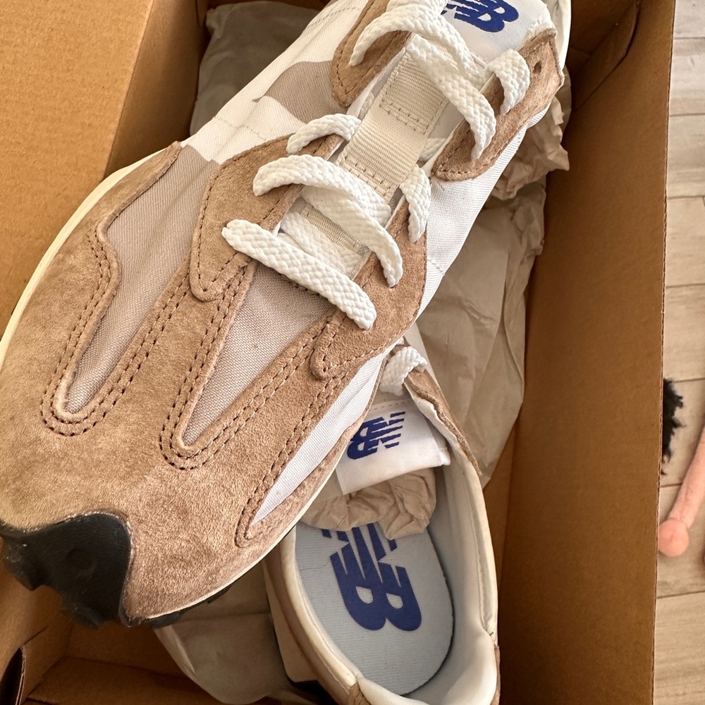 New Balance 327 Tan and White Athletic Shoes - Picture 3 of 5